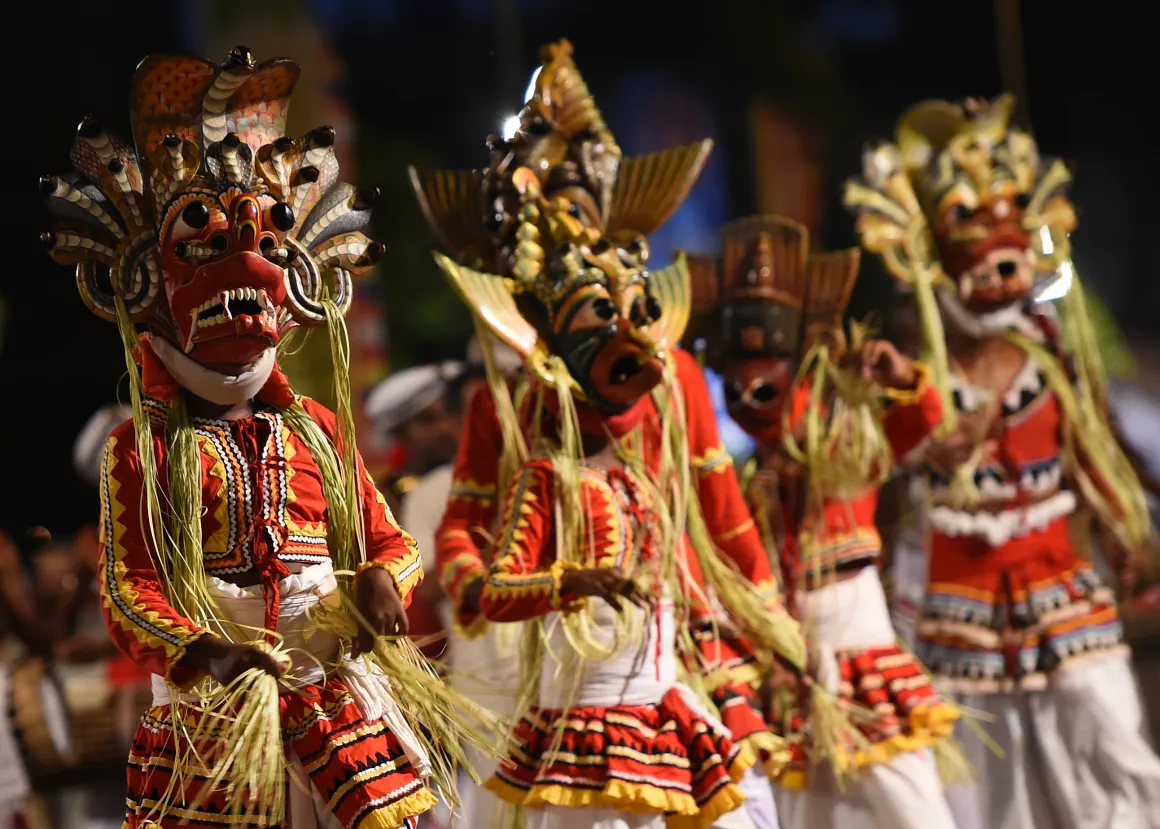 kandy dance show
